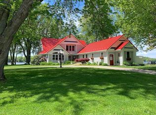 2939 N George Ln, Ludington, MI 49431