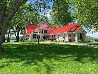 2939 N George Ln, Ludington, MI, 49431