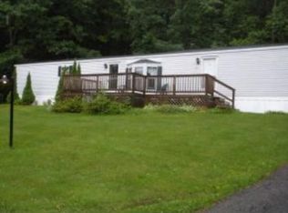 180 Colgate Rd, Newmarket, NH 03857