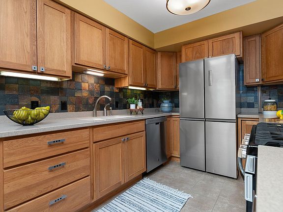 2nd image of 455 Village Oaks Ct #457