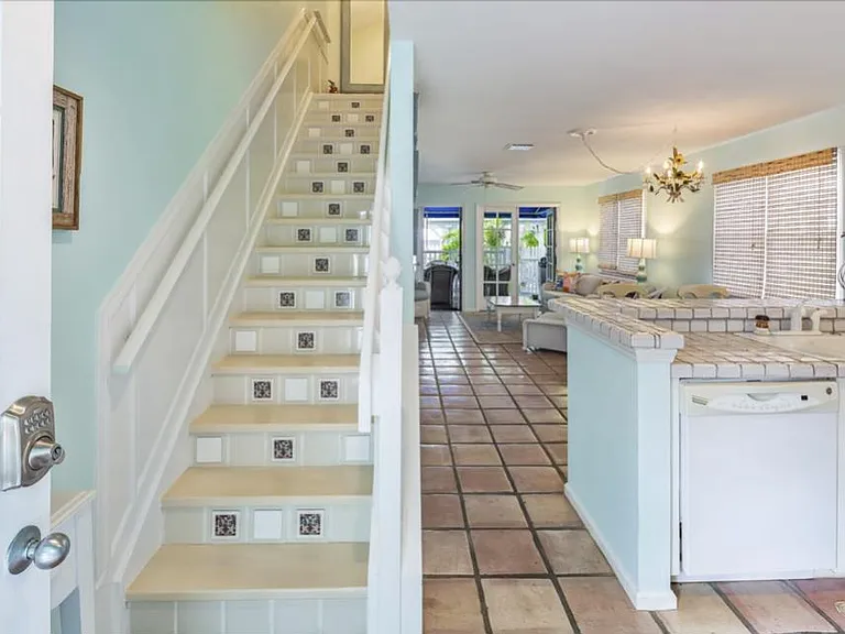 Front entryway stairs