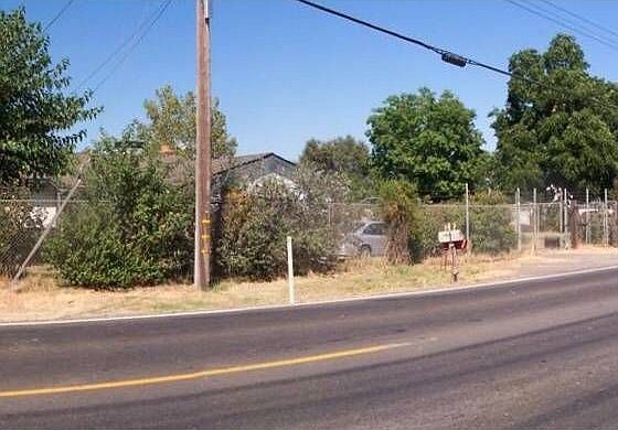 2nd image of 9061 Elder Creek Rd