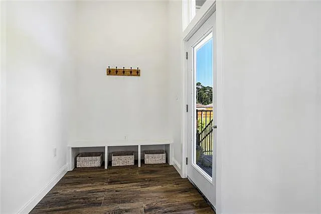 1122 Maine Ave — Photo 7