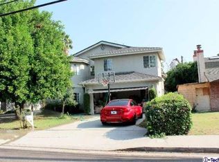 18116 Erwin St, Reseda, CA 91335