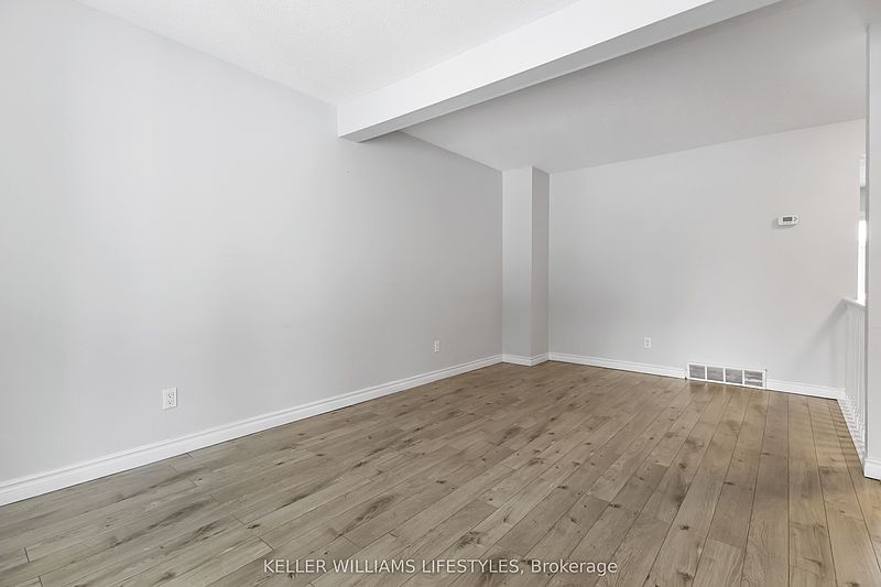 London Townhouse for rent - 3 Bedrooms — photo 6