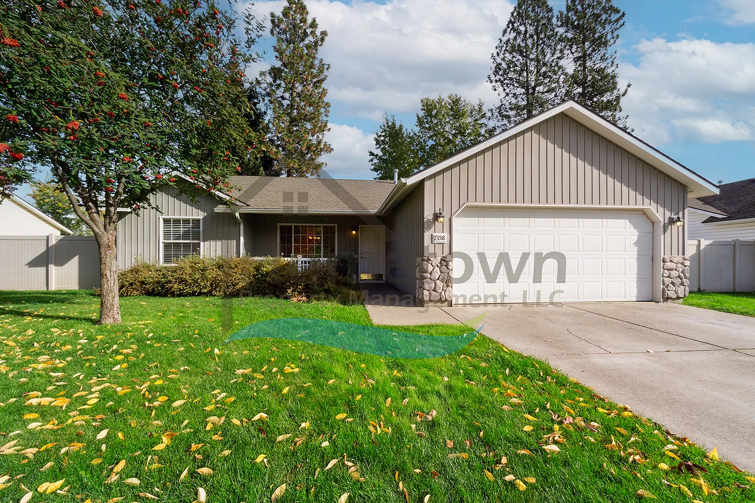 3 bed, 1392 sqft, $2,400 — Photo 2