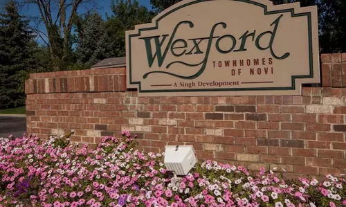 Primary Photo - Wexford Townhomes Of Novi