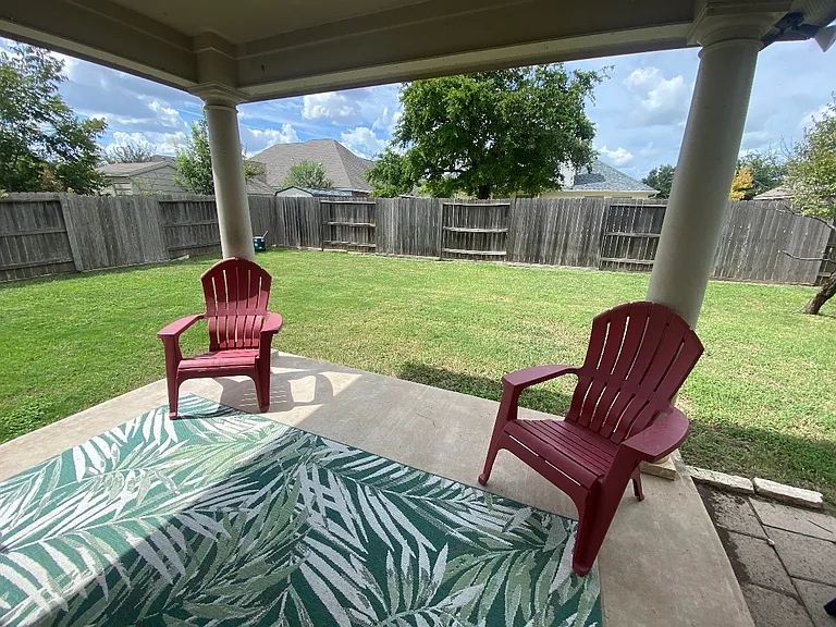 5704 Meadow Wood Dr — Photo 9