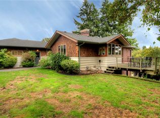 1347 SW 175th St, Normandy Park, WA 98166