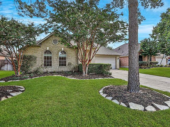 2nd image of 18210 Cypress Meade Ln