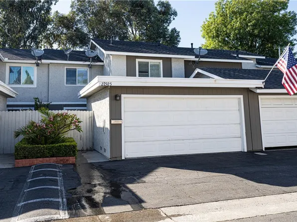 22925 Leo Ln, Lake Forest, CA 92630