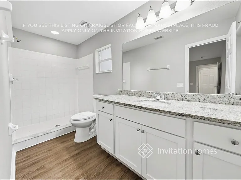 505 Seven Oaks St — Photo 12