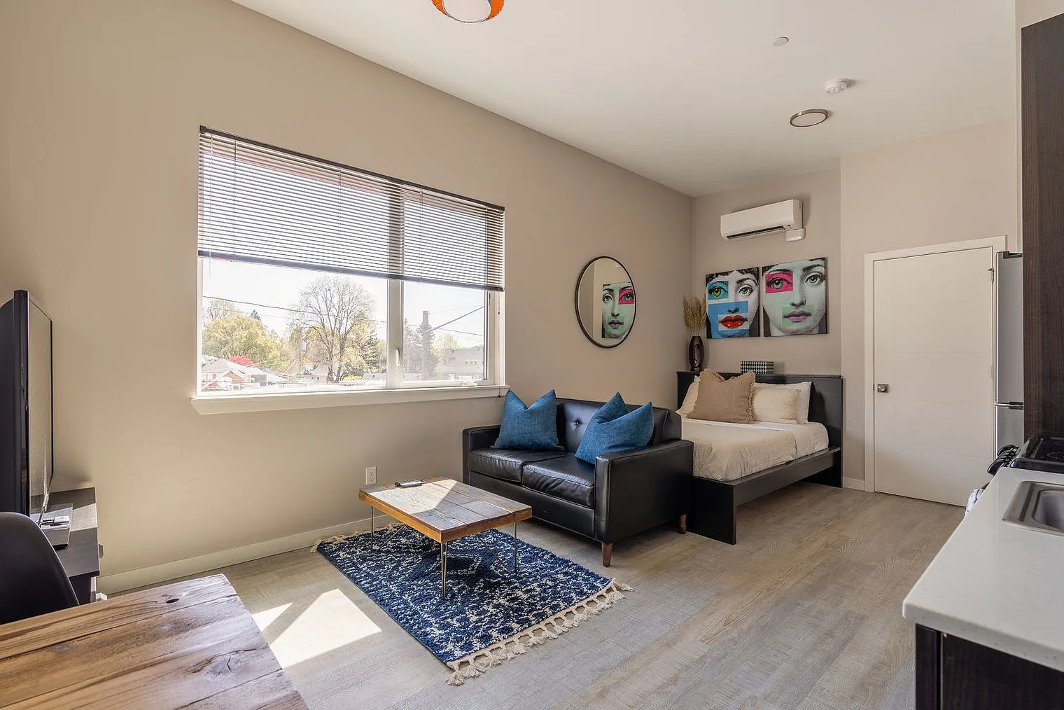 Studio, 1.0 bath, 279 sqft, $2,127 — Photo 1