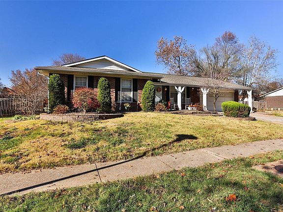 2nd image of 3617 Argonne Forest Dr