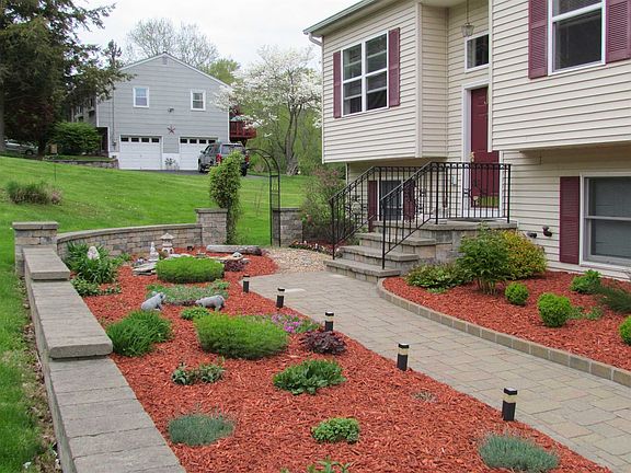 2nd image of 65 Robin Dr