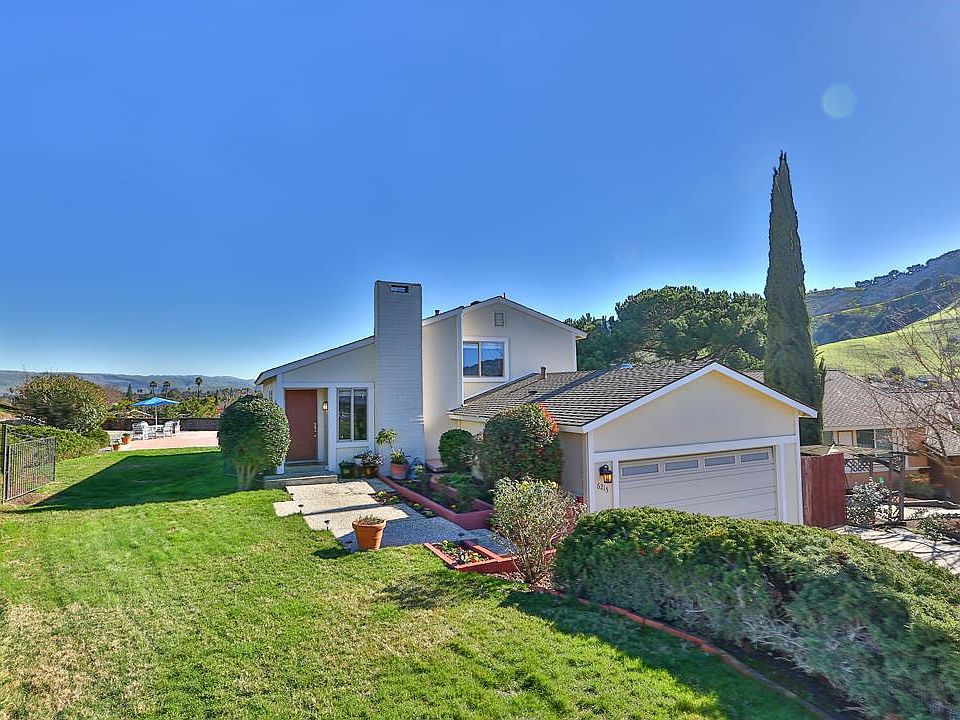 1st image of 6215 Valroy Dr