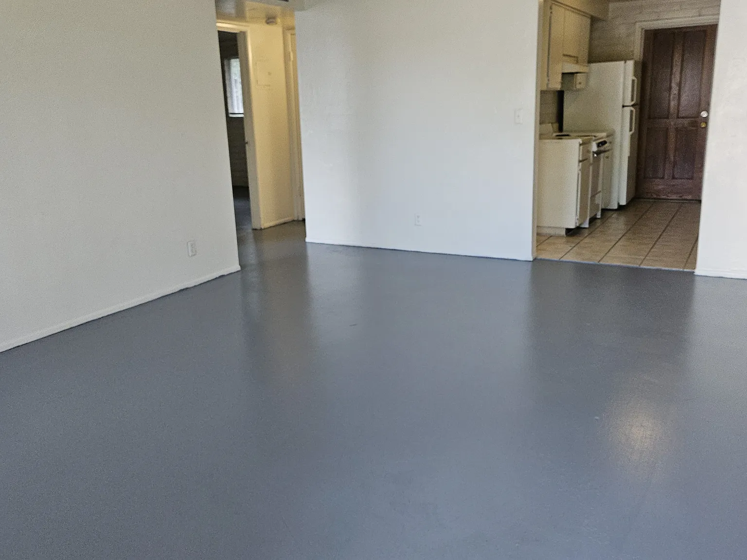 2 bed, 1100 sqft, $1,150 — Photo 2