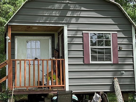 3rd image of 11756 Catfish Rd