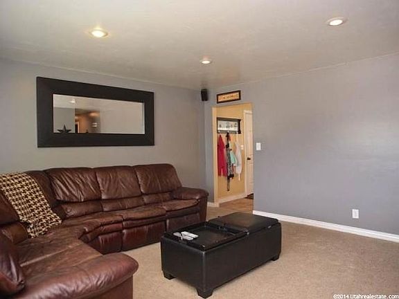 5th image of 4628 S Citadel St