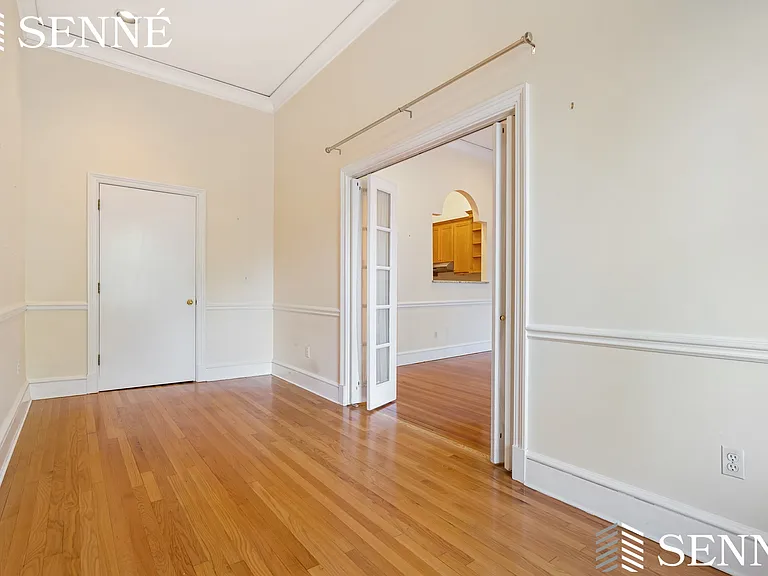 216-218 Commonwealth Ave #4 — Photo 14