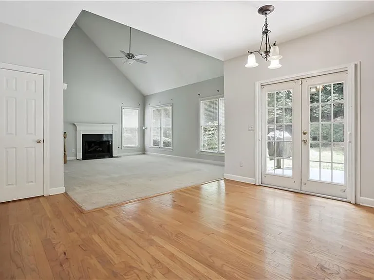 12250 Broadleaf Ln — Photo 12