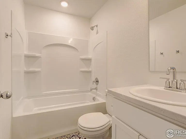 281 Cardinal St — Photo 20