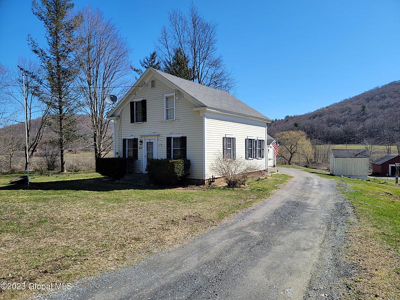 2nd image of 18070 NY 22