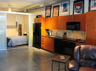 2124 E 6th St UNIT 208, Austin, TX 78702