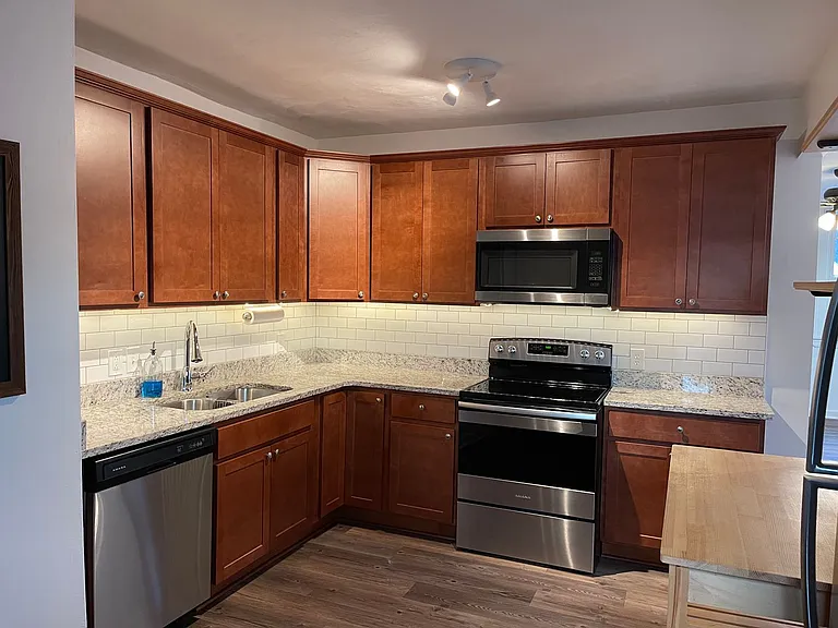 2719 Overbrook Ave — Photo 11