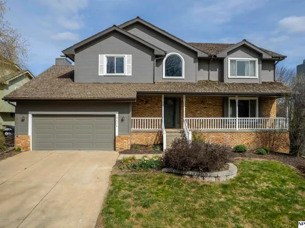 15674 Lafayette Ave, Omaha, NE 68118