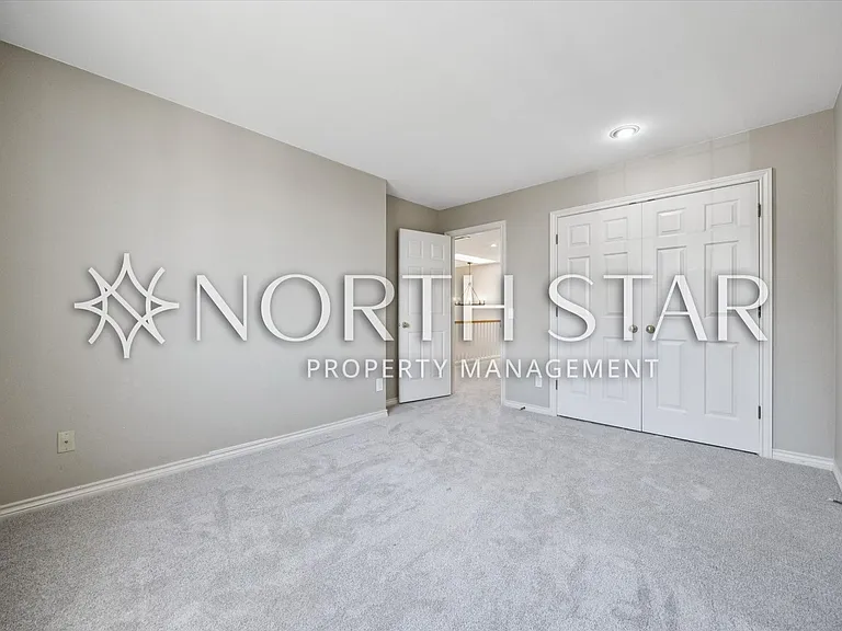 2055 Ridge Pointe Dr — Photo 24