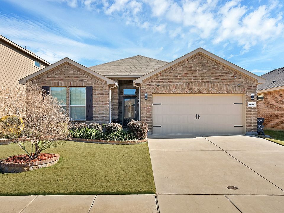 1st image of 1016 Brownford Dr