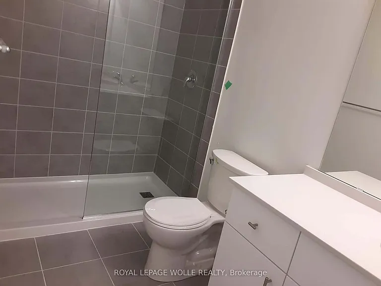 110 Fergus Ave #33 — Photo 7
