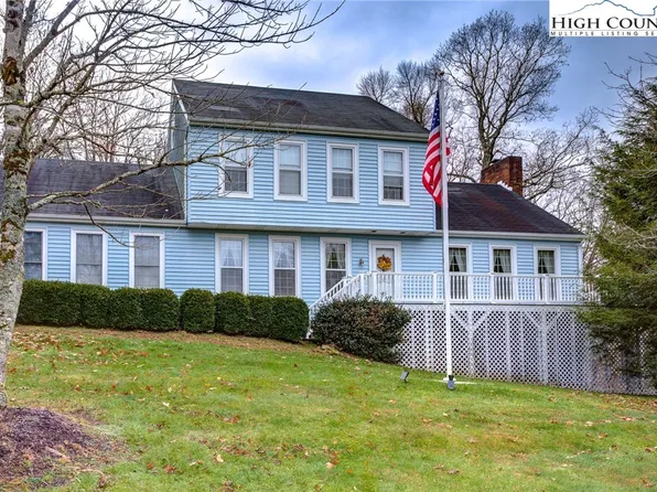 395 Laurel Chase Drive, Blowing Rock, NC 28605
