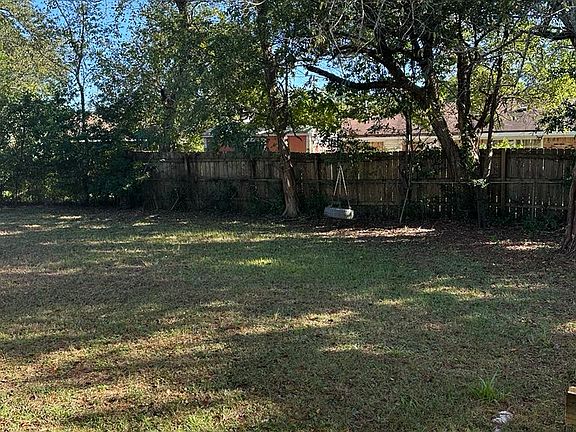 3rd image of 849 Nantes Way