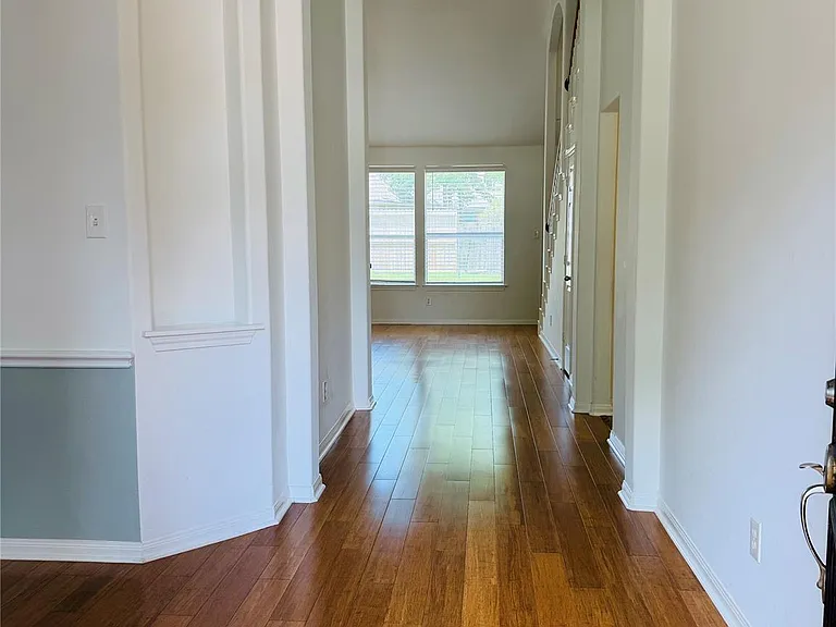 38 N Regan Mead Cir — Photo 18