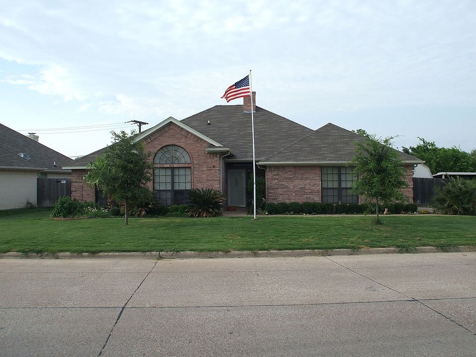Front of House -1