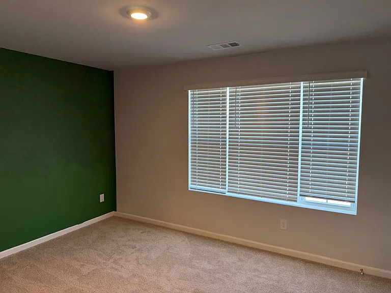 1407 Walker Way — Photo 17