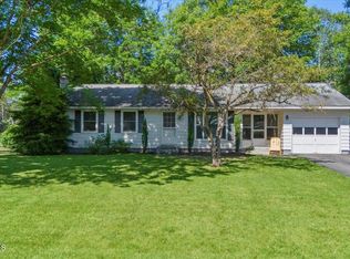 1 Midnight Dr, Queensbury, NY 12804