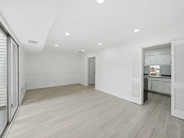 14455 Turin Ln — Photo 16