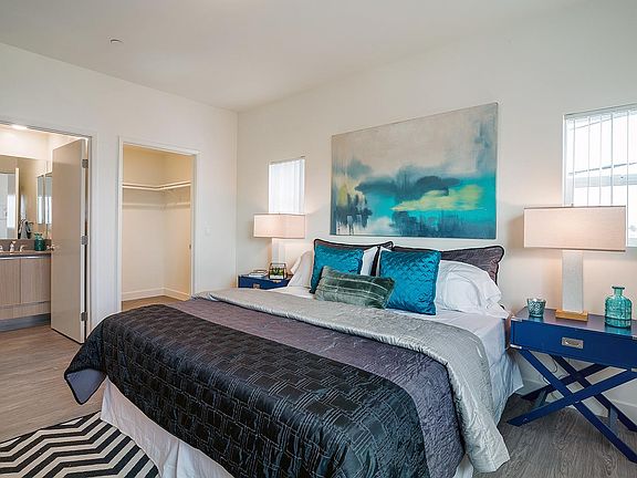 Master Bedroom & Bath
