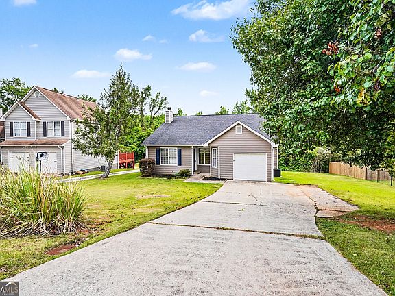 3rd image of 6221 Amberly Rd