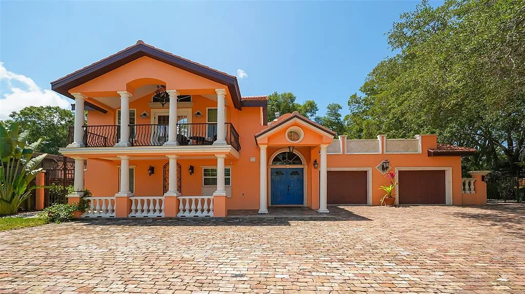 3 bed, 3.0 bath, 2814 sqft, $4,800 — Photo 3