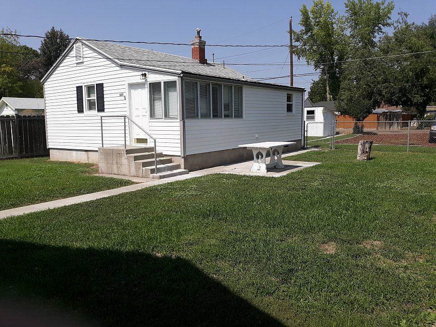 Fenced Yard