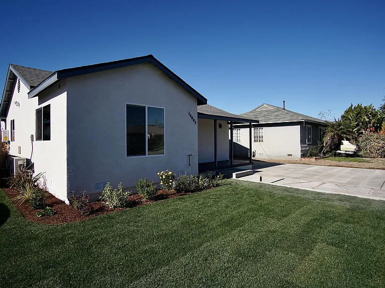 14003 McNab Ave — Photo 3