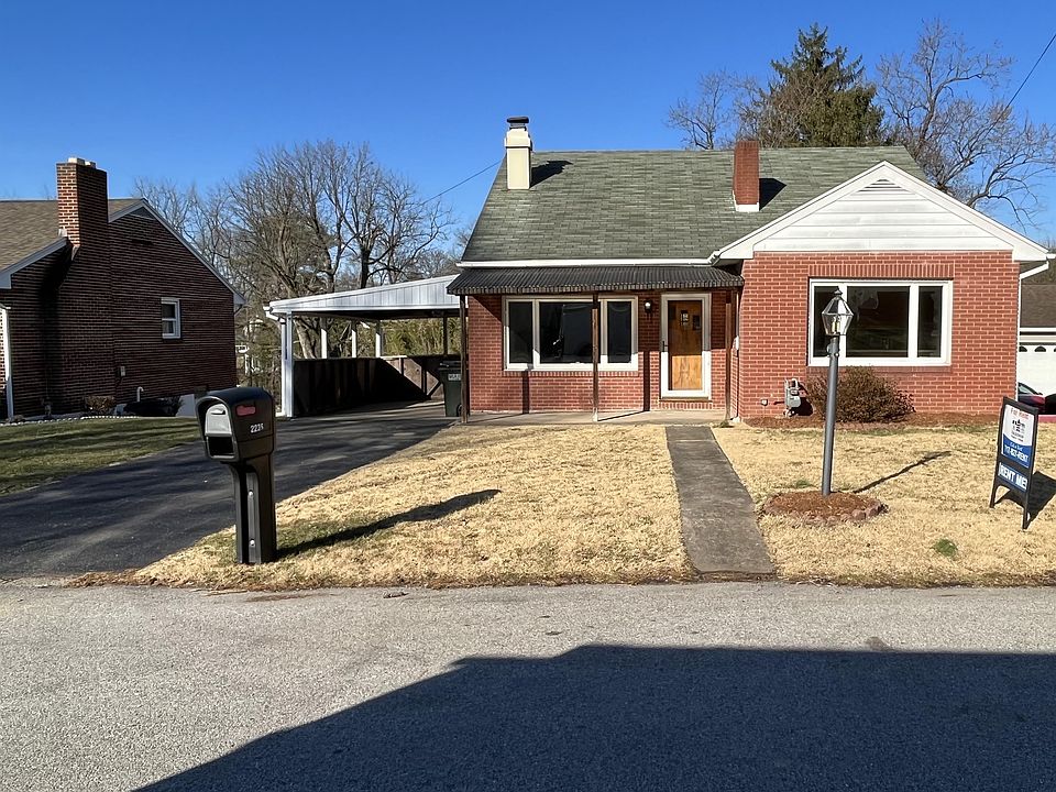 1st image of 2235 Middle St