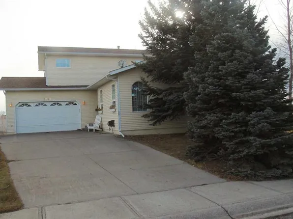 1604 N 7a Ave, Fort Macleod, AB T0L 0Z0