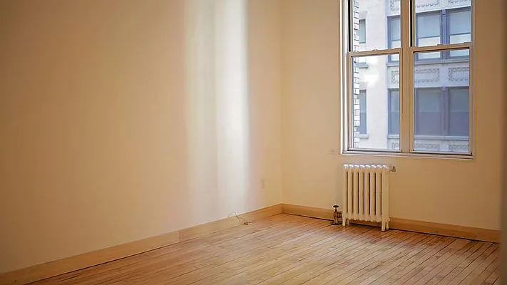 Rented by Marilyn Ontell, LREB | media 12