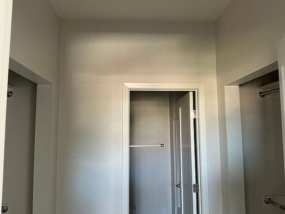 4th image of 33040 Rancho Vista Dr #102