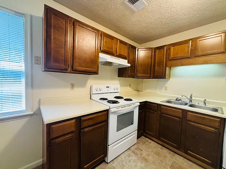 1233PB -Ellett Road Duplexes -Lester - M — Photo 74